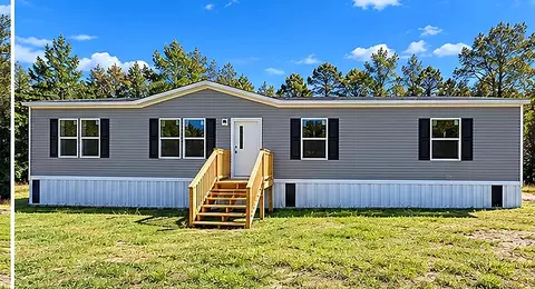613 Willie Hodge Rd, Mullins, SC 29574