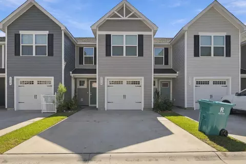 301 Granada St #D, Myrtle Beach, SC 29579