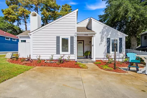706 Jerdon Cir, North Myrtle Beach, SC 29582
