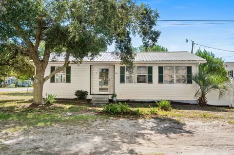 2705 Madison Dr, North Myrtle Beach, SC 29582