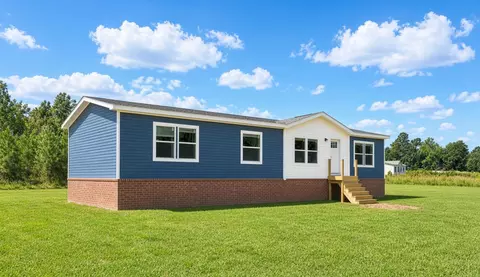 3862 Tooge Hayes Rd, Mullins, SC 29574