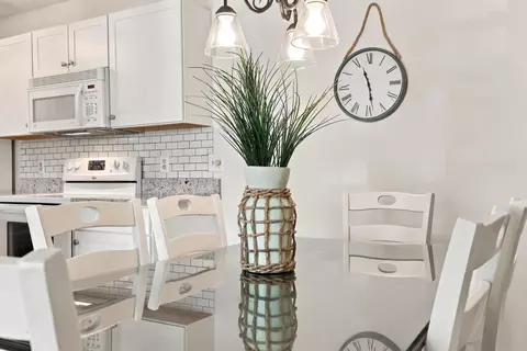 Dining - 1925 Bent Grass Dr #C, Surfside Beach, SC 29575 photo 1 of 4