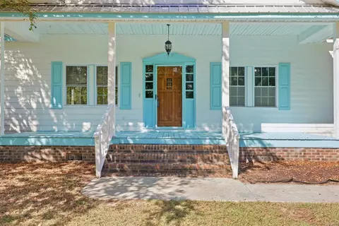 Exterior - 815 3rd Ave, Georgetown, SC 29440 photo 8 of 12