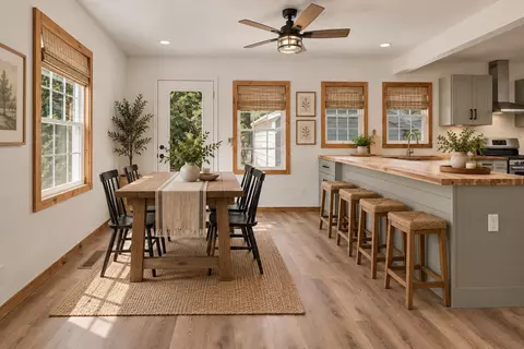 Dining - 815 3rd Ave, Georgetown, SC 29440 photo 1 of 2