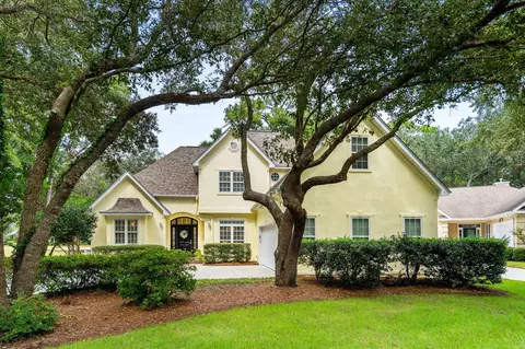 20 Wentworth Pl, Pawleys Island, SC 29585