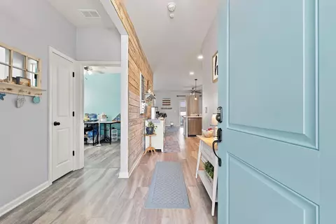 Entry Way - 547 Affinity Dr, Myrtle Beach, SC 29588 photo 3 of 4