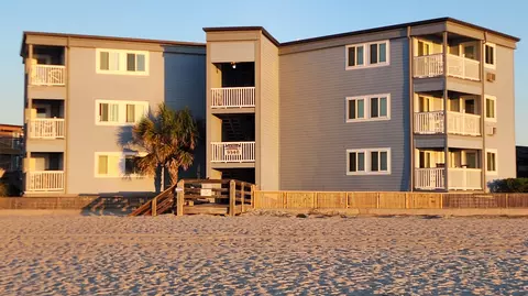 9540 Shore Dr #3H, Myrtle Beach, SC 29572