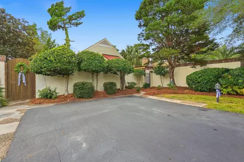 10 San Marks Ct, Myrtle Beach, SC 29572