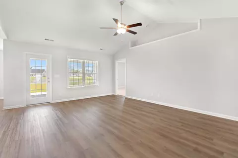 35 Bennington Ct, Georgetown, SC 29440 photo 3