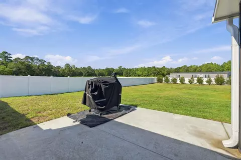 Exterior - 1420 Nathan Dr, Loris, SC 29569 photo 3 of 4