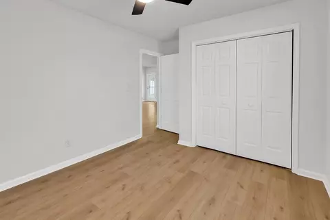 Bedroom - 109 Coachman Ln, Surfside Beach, SC 29575 photo 4 of 5
