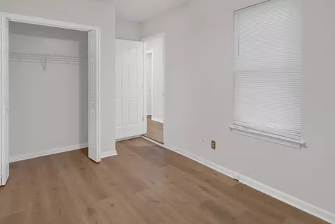 Bedroom - 109 Coachman Ln, Surfside Beach, SC 29575 photo 2 of 5