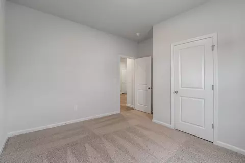 Bedroom - 1074 Cherrystone Loop, Conway, SC 29526 photo 6 of 8