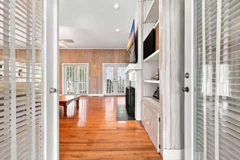 Entry Way - 13 Beachwalker Ct, Georgetown, SC 29440 photo 2 of 5