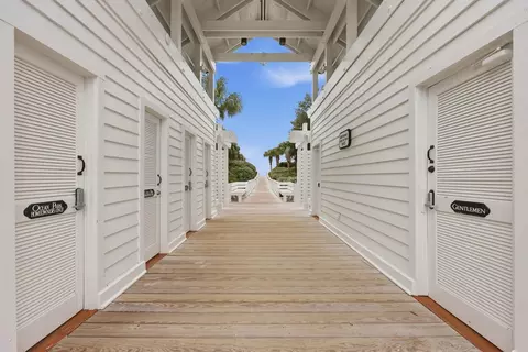 Entry Way - 13 Beachwalker Ct, Georgetown, SC 29440 photo 5 of 5