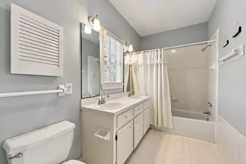 Bath - 13 Beachwalker Ct, Georgetown, SC 29440 photo 6 of 7