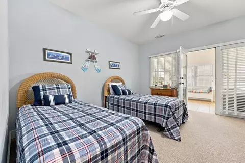 Bedroom - 13 Beachwalker Ct, Georgetown, SC 29440 photo 11 of 13