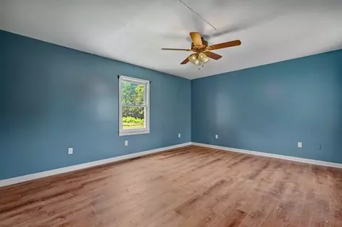 Living - 1876 Nathan Dr, Loris, SC 29569 photo 4 of 4