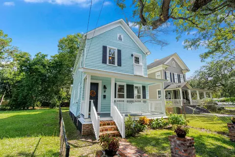 Exterior - 1108 Front St, Georgetown, SC 29440 photo 1 of 5