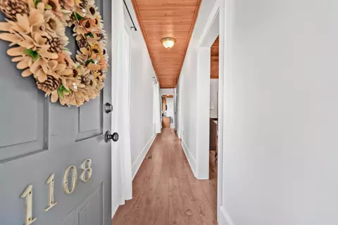 Entry Way - 1108 Front St, Georgetown, SC 29440 photo 1 of 3