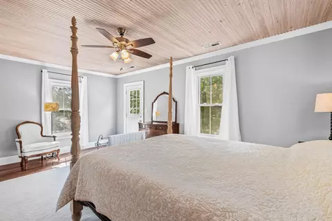 Bedroom - 1108 Front St, Georgetown, SC 29440 photo 4 of 4