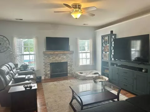 Living - 644 Seth Ln, Longs, SC 29568 photo 3 of 7
