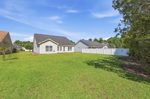 Exterior - 769 Old Castle Loop, Myrtle Beach, SC 29579 photo 3 of 10