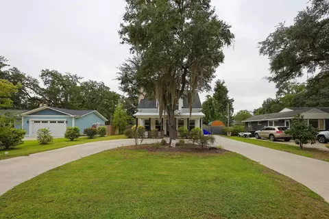 Exterior - 603 Burroughs St, Conway, SC 29526 photo 2 of 13