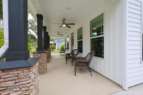 Exterior - 603 Burroughs St, Conway, SC 29526 photo 10 of 13