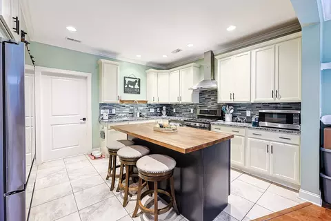 Kitchen - 603 Burroughs St, Conway, SC 29526 photo 1 of 4