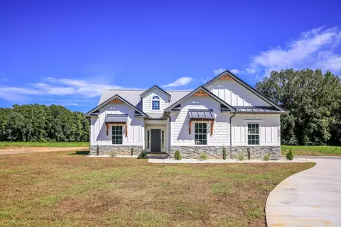 4240 Johnson Shelley Rd, Conway, SC 29526