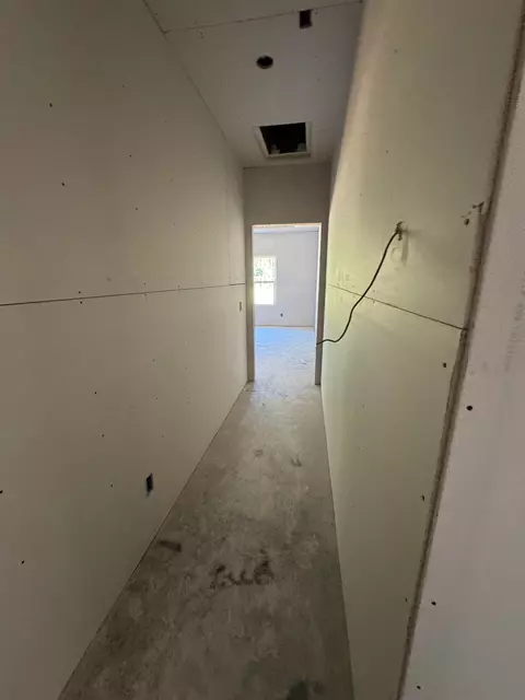 Entry Way - 18 Highway 792, Loris, SC 29569 photo 5 of 6