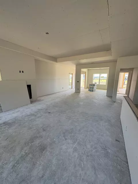Living - 18 Highway 792, Loris, SC 29569 photo 2 of 2