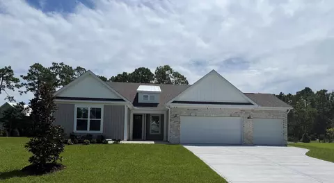135 Northbrook Dr, Murrells Inlet, SC 29576