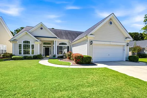 147 Wicklow Dr, Murrells Inlet, SC 29576