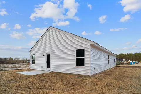Exterior - 928 Caswell Dr, Conway, SC 29527 photo 4 of 5