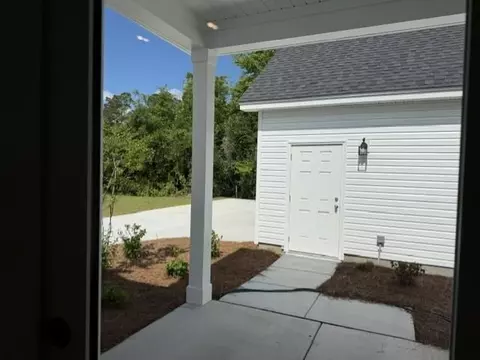 Exterior - 3810 Richardson St, Loris, SC 29569 photo 9 of 9