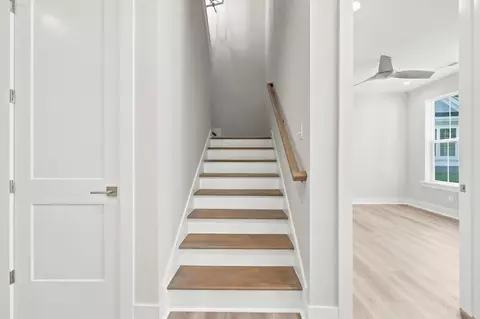 Entry Way - 2012 Spring Valley Ct, Loris, SC 29569 photo 4 of 5
