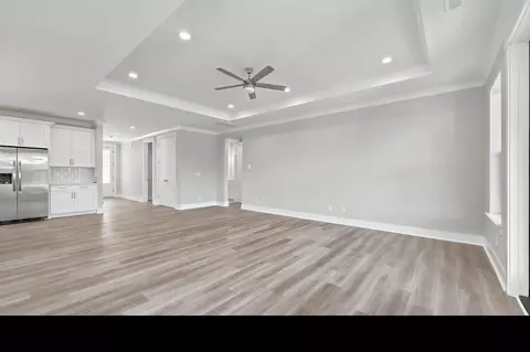 Living - 2012 Spring Valley Ct, Loris, SC 29569 photo 3 of 4