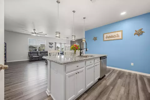 Kitchen - 2732 Eclipse Dr, Myrtle Beach, SC 29577 photo 7 of 9