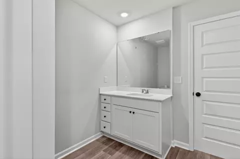 Entry Way - 272 Pleasant Valley Dr, Loris, SC 29569 photo 1 of 9