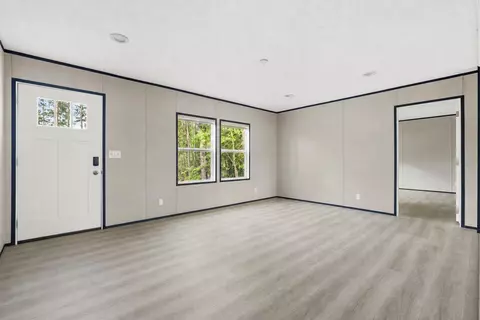 215 Eva Dr, Loris, SC 29569 photo 3