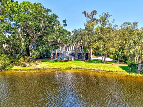 Exterior - 149 Sanderling Ave, Georgetown, SC 29440 photo 9 of 17