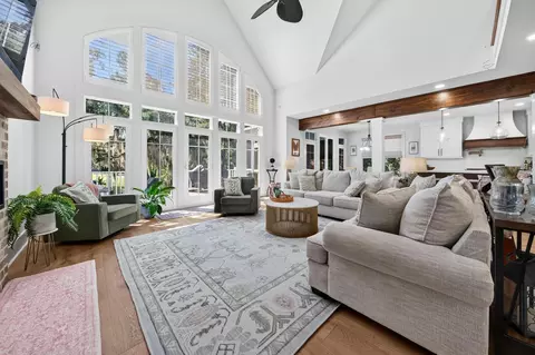 Living - 149 Sanderling Ave, Georgetown, SC 29440 photo 2 of 3