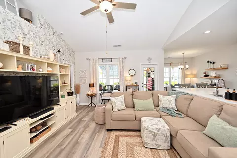 Living - 240 Lakota Loop, Longs, SC 29568 photo 2 of 4