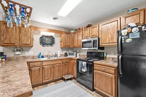 Kitchen - 1920 Bent Grass Dr #35 L, Surfside Beach, SC 29575 photo 3 of 5