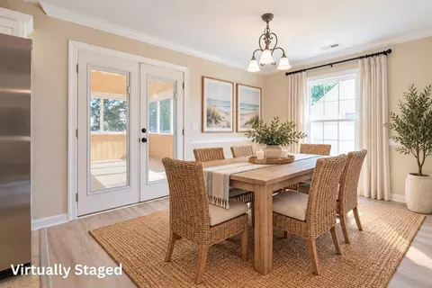 Dining - 176 Dunbarton Ln, Conway, SC 29526 photo 1 of 2