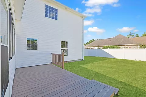 Exterior - 176 Dunbarton Ln, Conway, SC 29526 photo 6 of 12