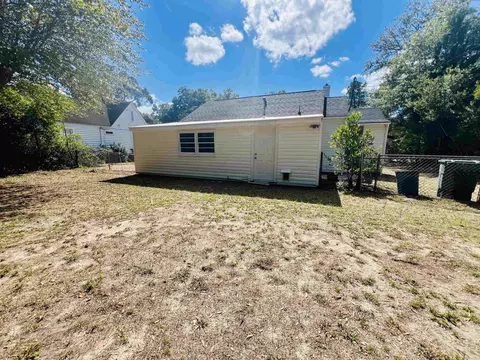 Exterior - 111 Cooper St, Kingstree, SC 29556 photo 4 of 4