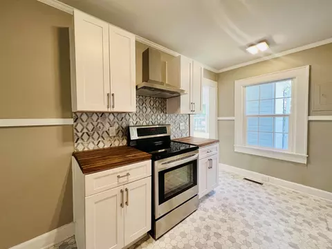Kitchen - 111 Cooper St, Kingstree, SC 29556 photo 2 of 4